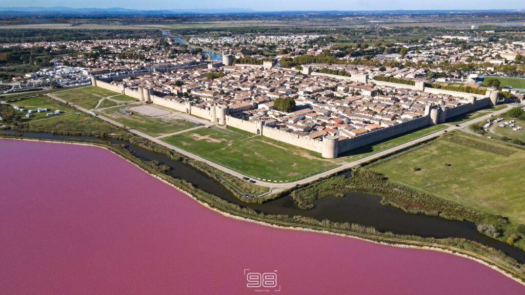 Les salins d'Aigues Mortes en Drone