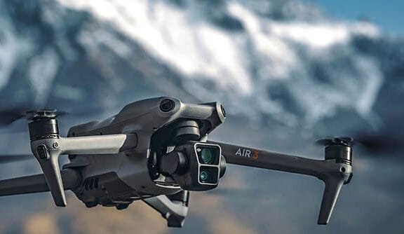 Top 3 des meilleurs drones de loisir pour voyager en 2025 🚁🌍