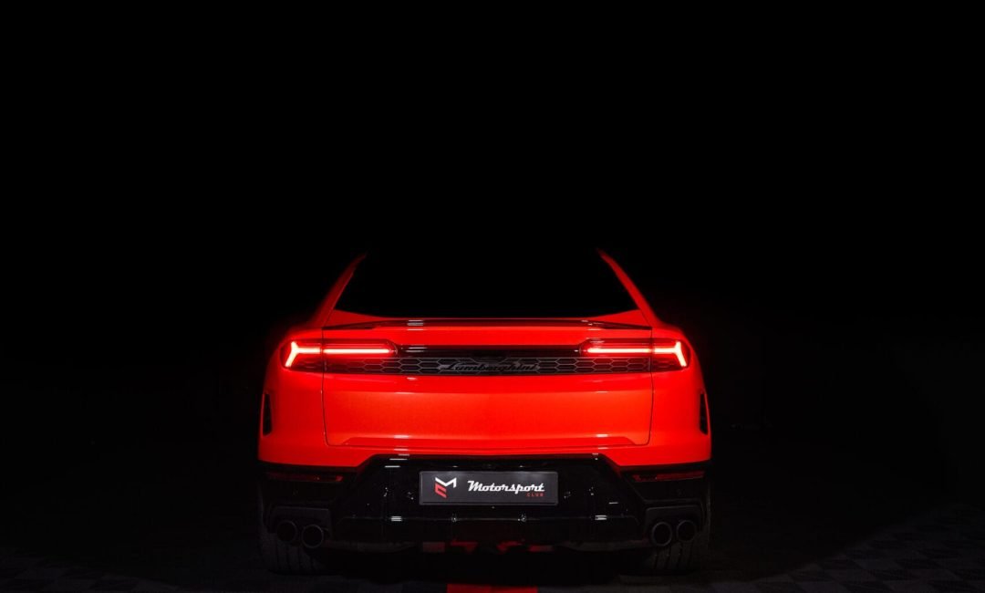 Shooting photo et vidéo automobile : mise en scène d’un Lamborghini Urus